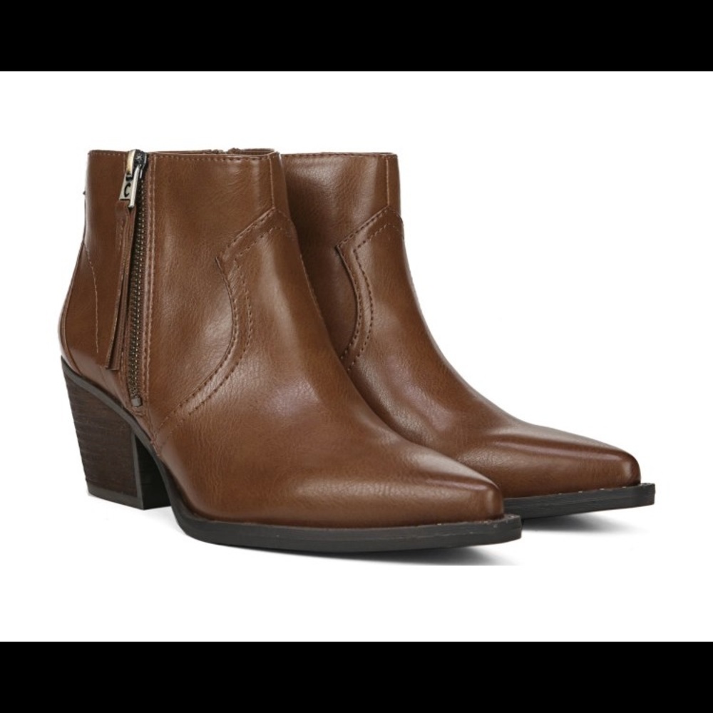 CIRCUS BY SAM EDELMAN Women's Whistler Ankle Boot